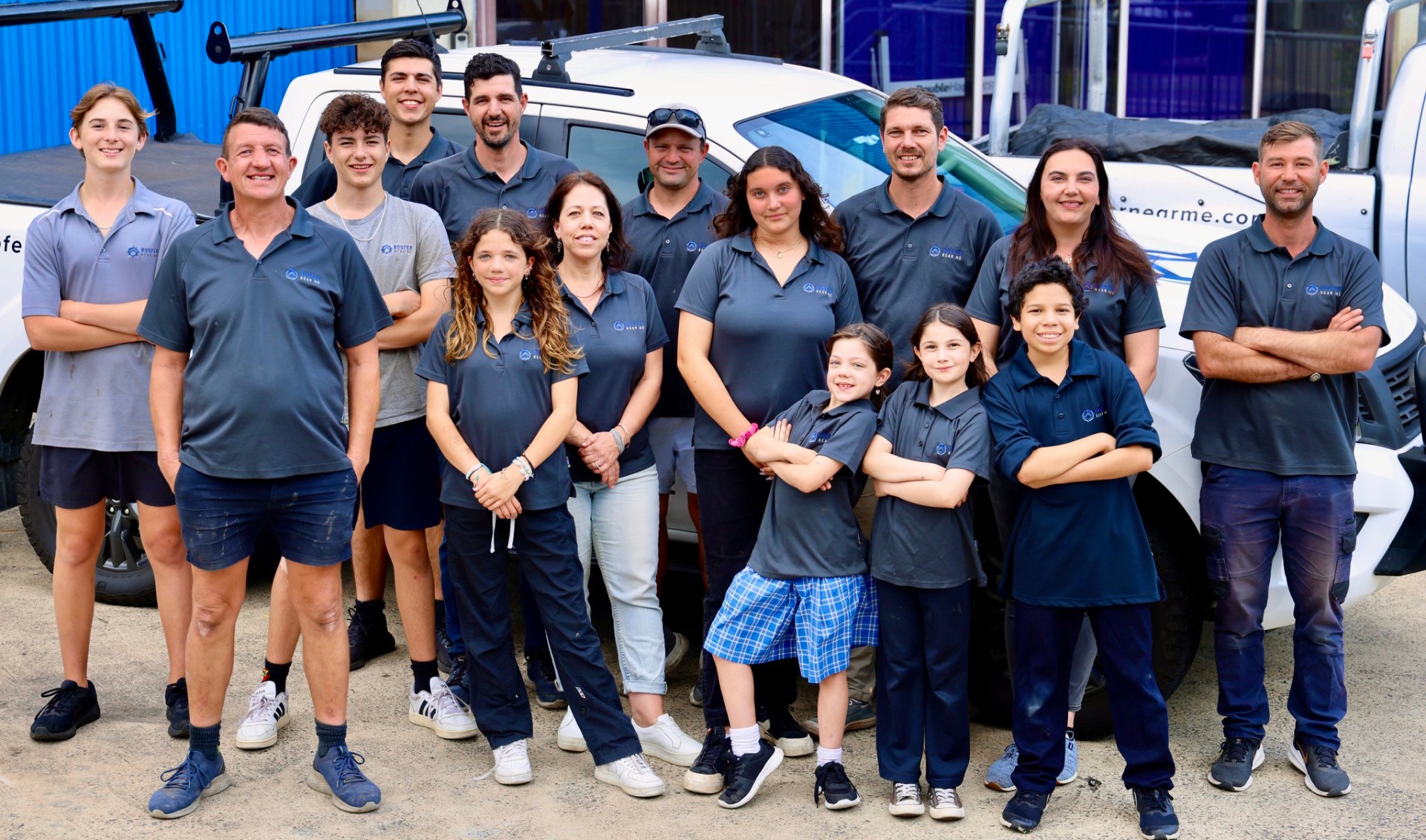 The Roofer Near Me family team